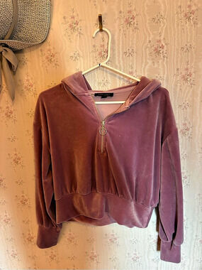 Truth by Republic Velour Zip Hoodie Set in Pink Size Medium Like New